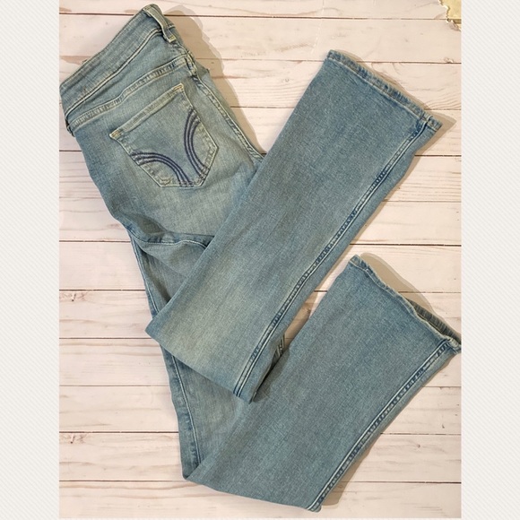 Hollister Denim - Hollister Low Rise Boot Jeans 3S